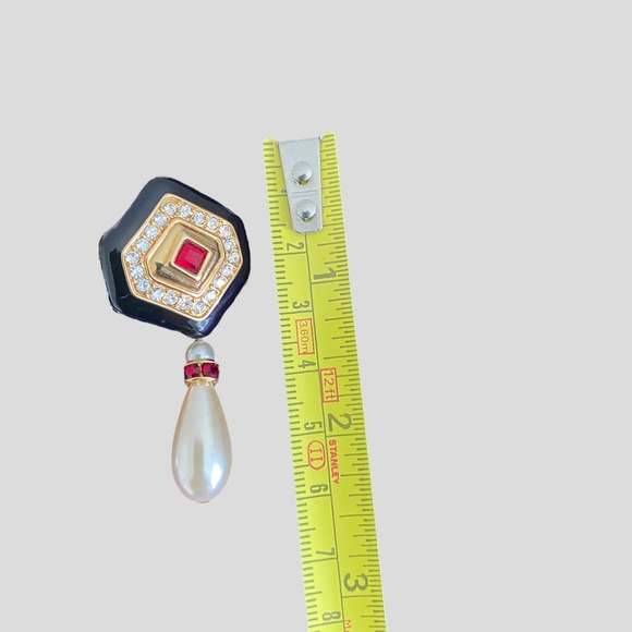 Black Enamel Cubic Zirconia and Red Stone Dangle Drop Earrings and Brooch Set - Picture 6 of 6